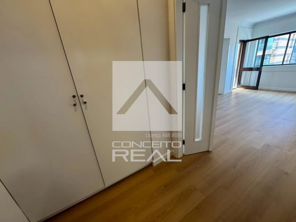Apartamento T2 para Venda em Rio Tinto Foto 2