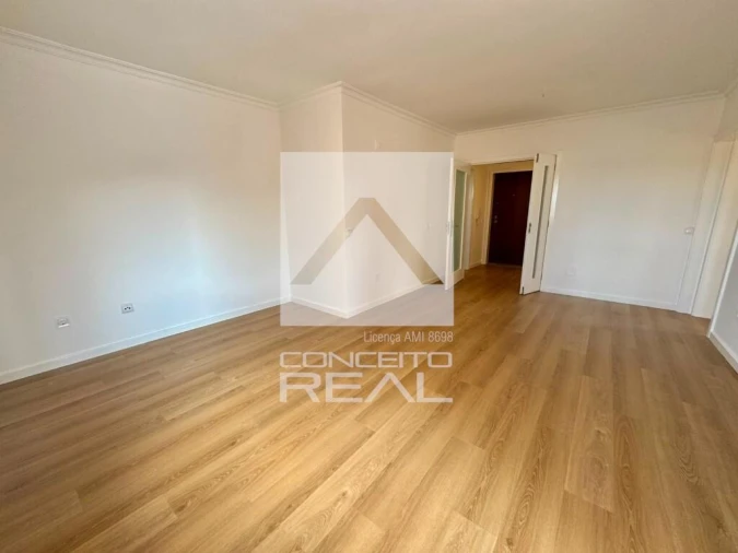 Apartamento T2 para Venda em Rio Tinto Foto 18