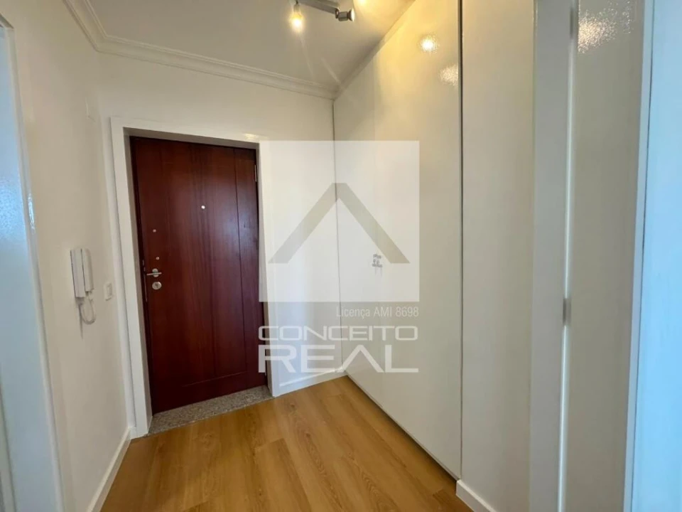 Apartamento T2 para Venda em Rio Tinto Foto 1