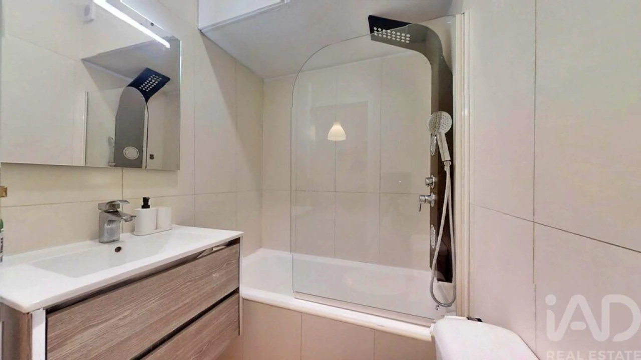 Apartamento T2 para Venda em Bonfim Foto 10