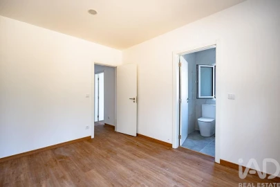 Apartamento T2 para Venda em Monte Real e Carvide