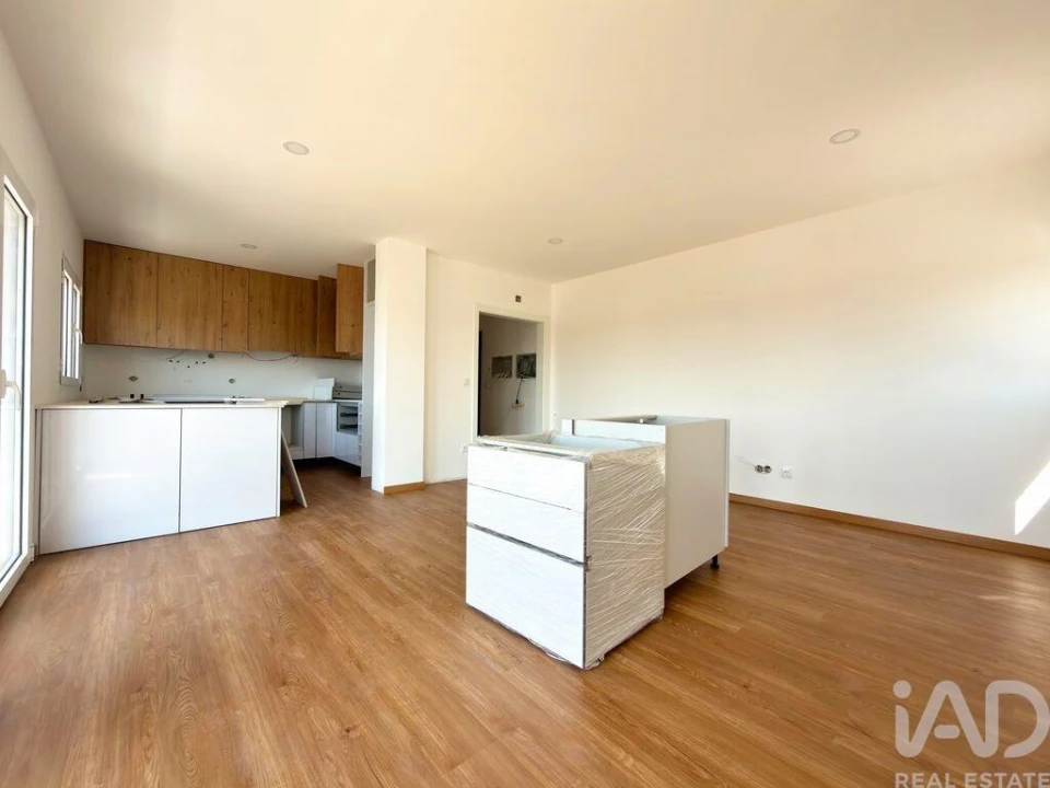 Apartamento T2 para Venda em Monte Real e Carvide Foto 27