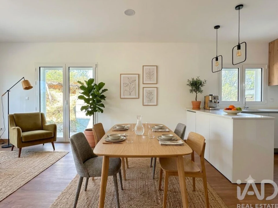 Apartamento T2 para Venda em Monte Real e Carvide Foto 14