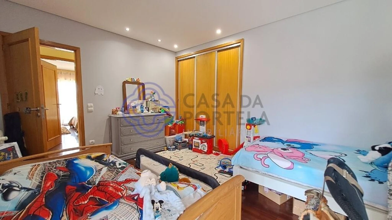 Moradia T4 para Venda em Aguas Santas Foto 25