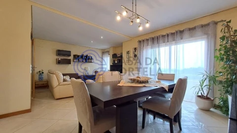 Moradia T4 para Venda em Aguas Santas