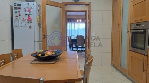 Moradia T4 para Venda em Aguas Santas