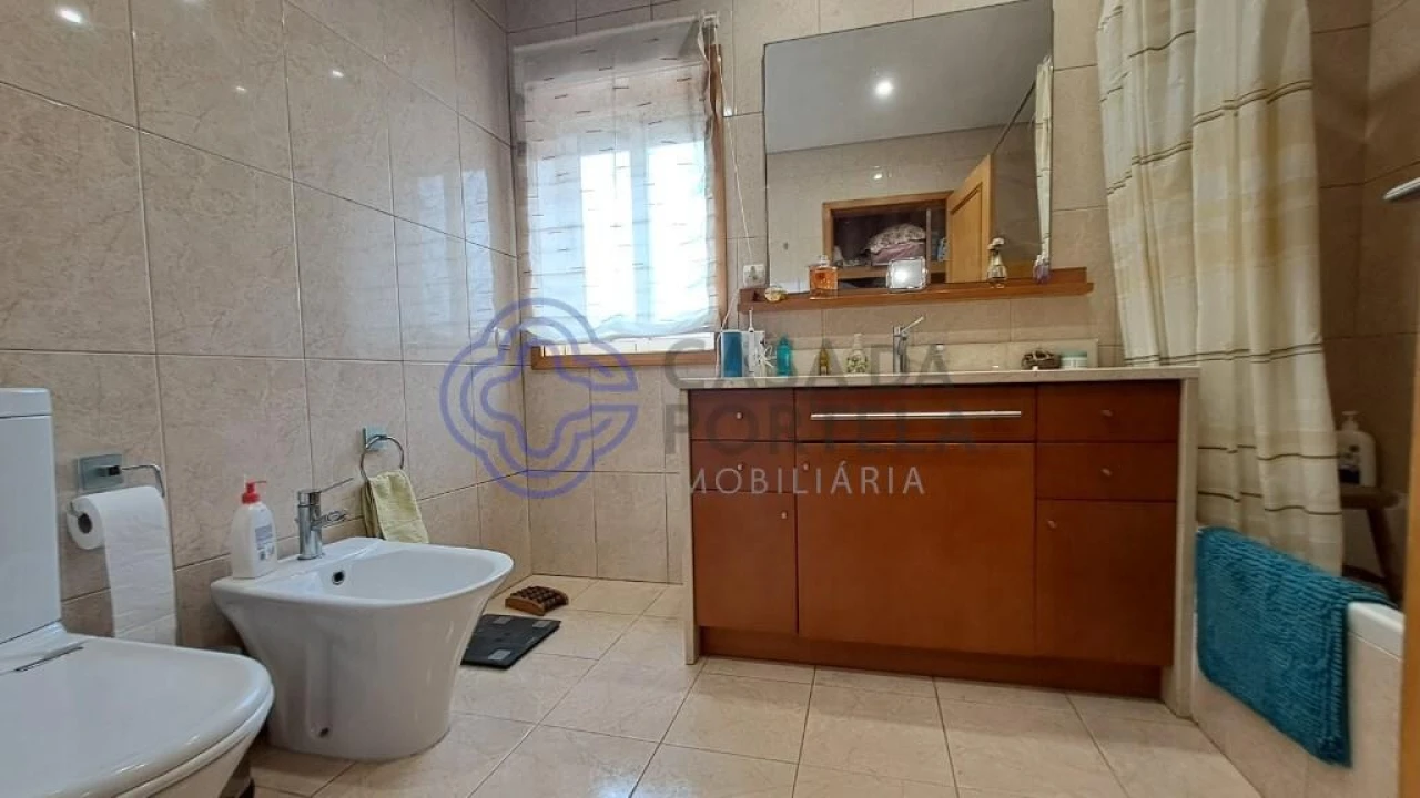 Moradia T4 para Venda em Aguas Santas Foto 33