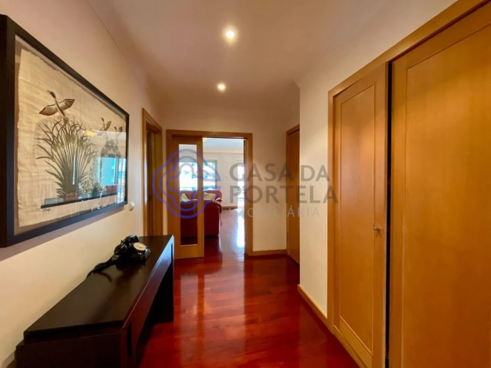 Apartamento T2 para Arrendamento em Paranhos Foto 4