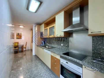 Apartamento T2 para Arrendamento em Paranhos