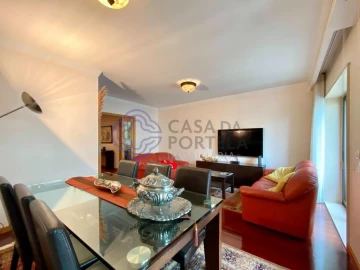 Apartamento T2 para Arrendamento em Paranhos