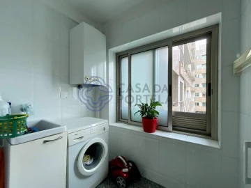 Apartamento T2 para Arrendamento em Paranhos