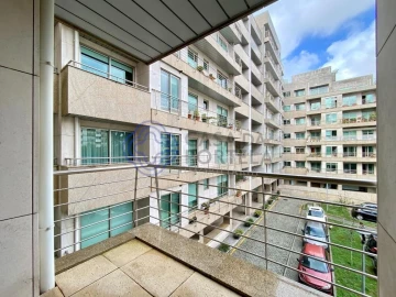 Apartamento T2 para Arrendamento em Paranhos