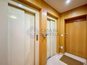 Apartamento T2 para Arrendamento em Paranhos