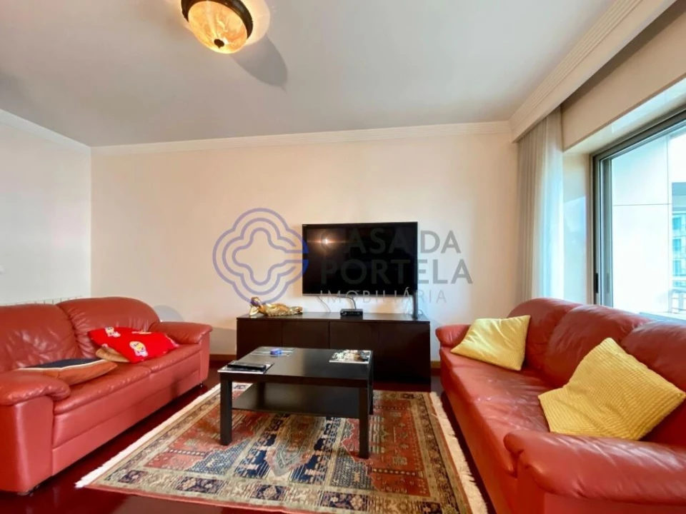 Apartamento T2 para Arrendamento em Paranhos Foto 7