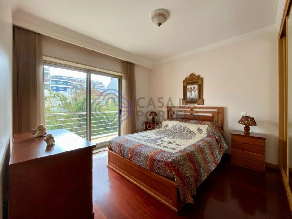 Apartamento T2 para Arrendamento em Paranhos Foto 30