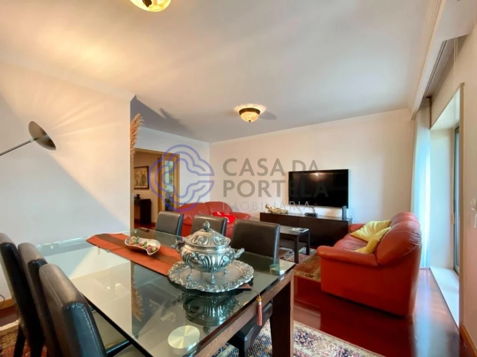 Apartamento T2 para Arrendamento em Paranhos Foto 8