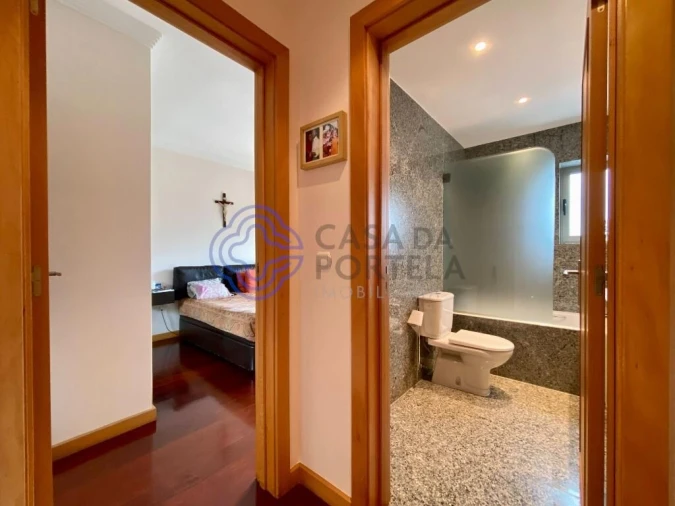 Apartamento T2 para Arrendamento em Paranhos Foto 14