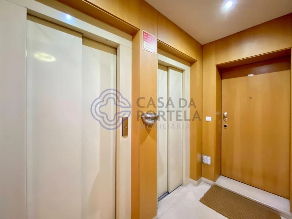 Apartamento T2 para Arrendamento em Paranhos Foto 34