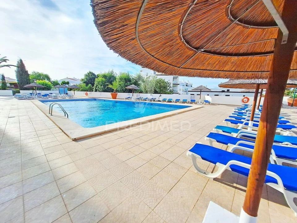 Apartamento T1 para Venda em Albufeira e Olhos de Água Foto 1