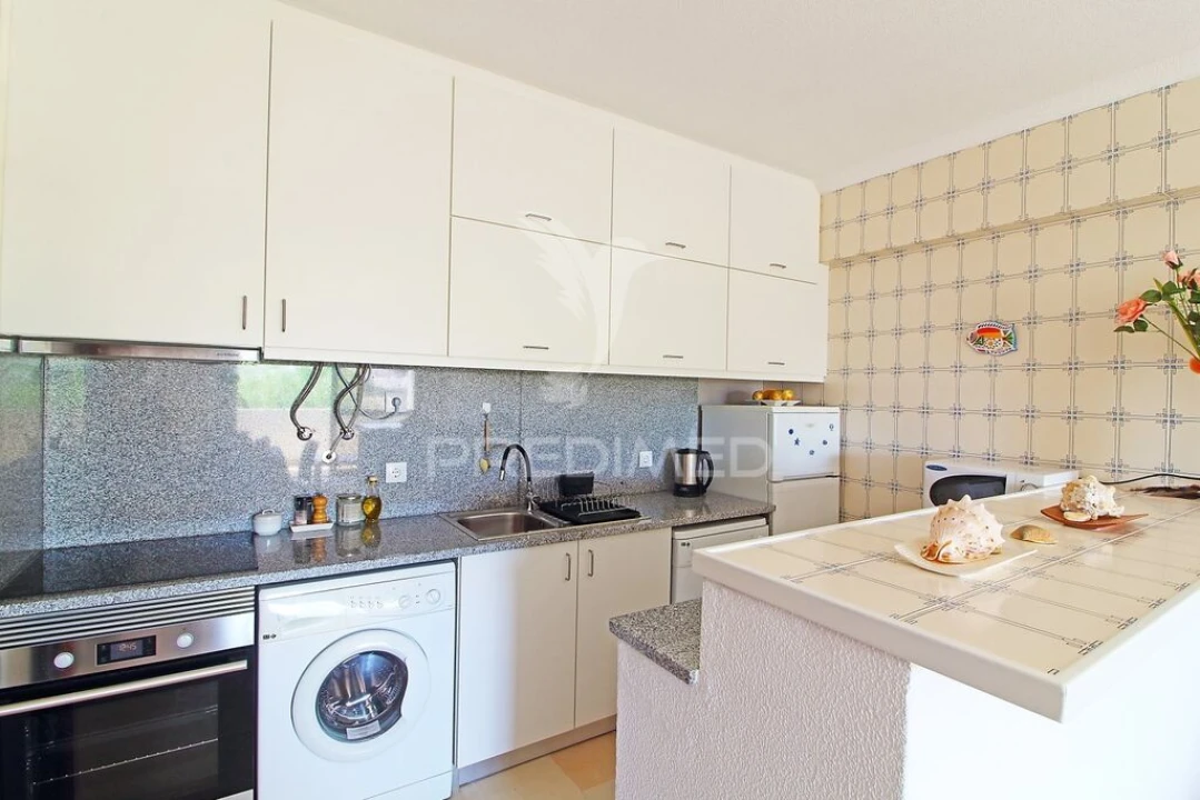 Apartamento T1 para Venda em Albufeira e Olhos de Água Foto 12