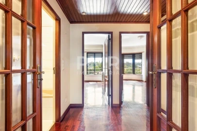 Apartamento T4 para Venda em Lumiar