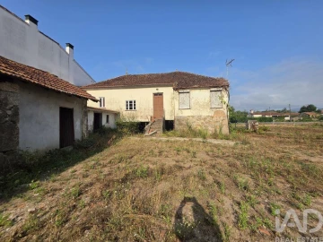 Moradia T3 para Venda em Reboreda e Nogueira