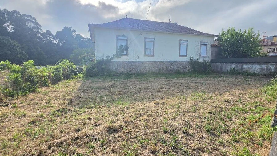 Moradia T3 para Venda em Reboreda e Nogueira
