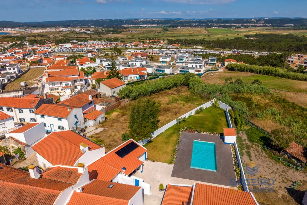 Terreno para Venda em Tornada e Salir do Porto Foto 5