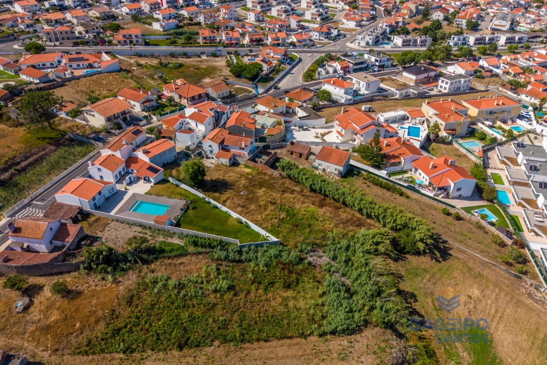 Terreno para Venda em Tornada e Salir do Porto Foto 14