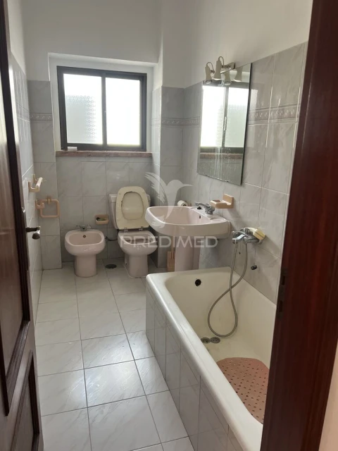 Apartamento T2 para Venda em Falagueira-Venda Nova