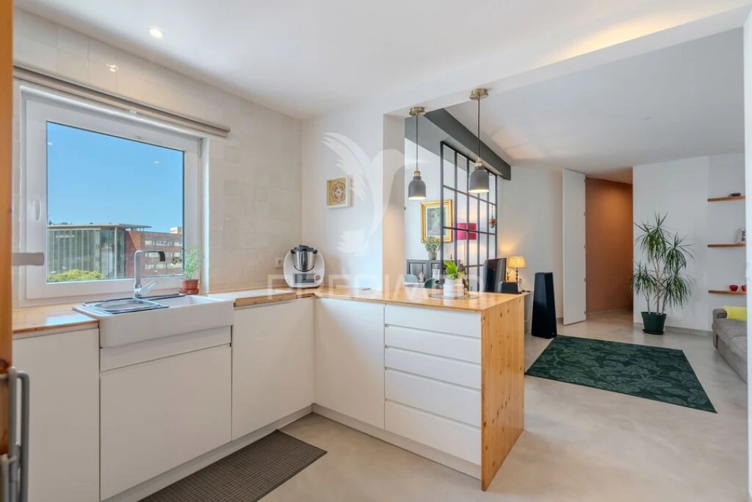 Apartamento T2 para Venda em Carnaxide e Queijas Foto 11