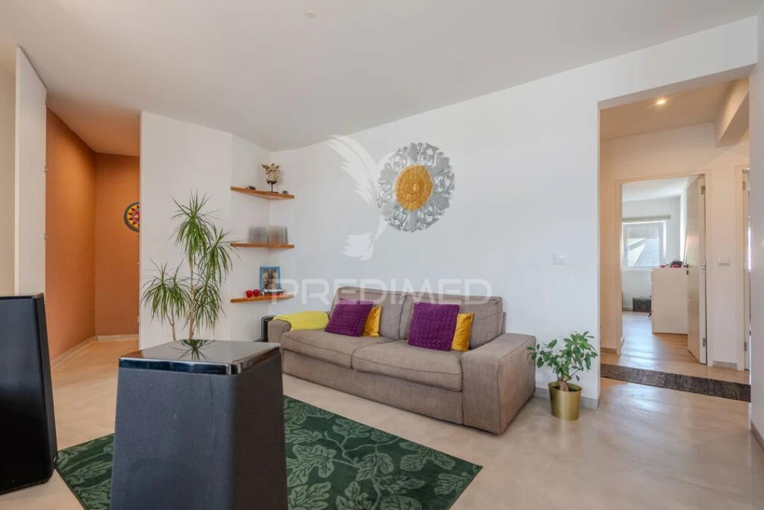 Apartamento T2 para Venda em Carnaxide e Queijas Foto 6