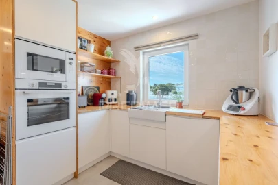Apartamento T2 para Venda em Carnaxide e Queijas