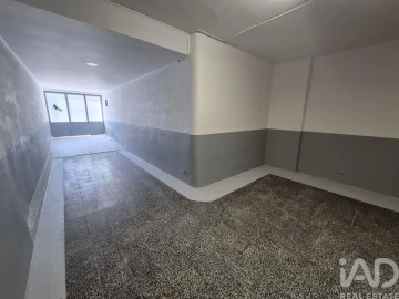 Prédio para Venda em Amora