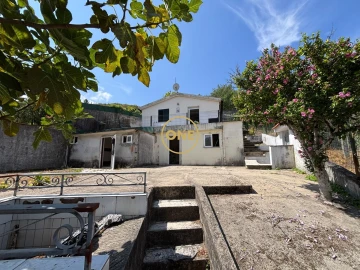 Moradia T2 para Venda em Valdreu