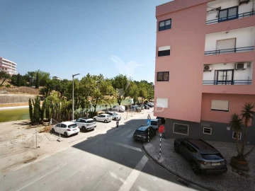Apartamento T2 para Venda em Corroios