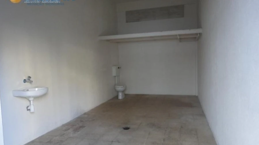 Garagem para Arrendamento em Santa Iria de Azoia, São João da Talha e Bobadela