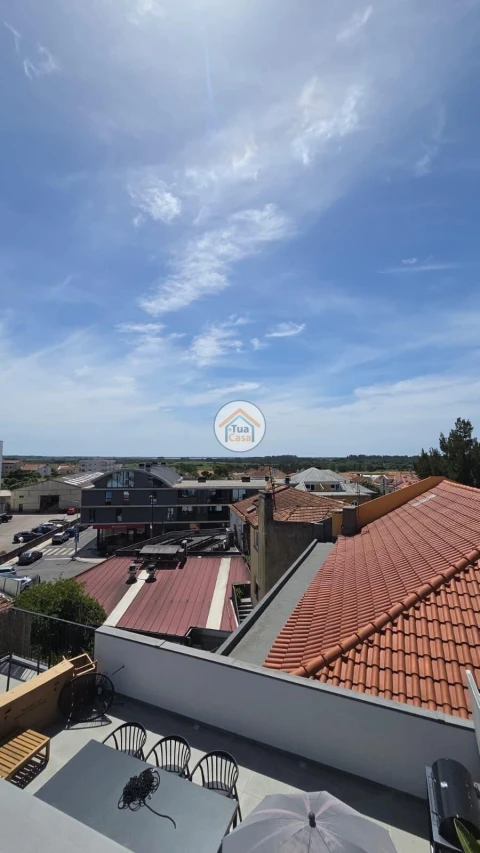 Apartamento T4 para Venda em Salreu