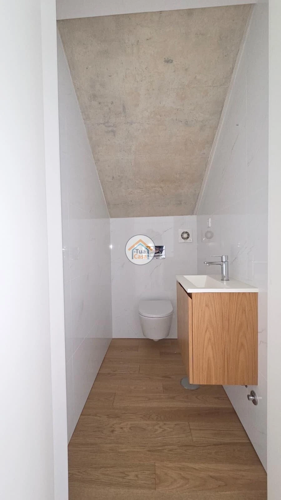 Apartamento T4 para Venda em Salreu Foto 11