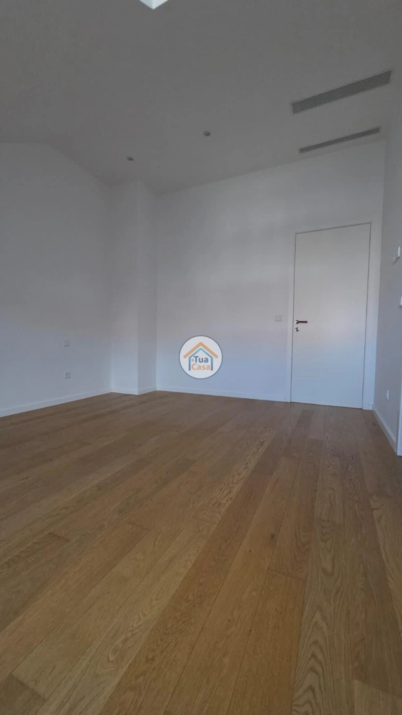 Apartamento T4 para Venda em Salreu Foto 34