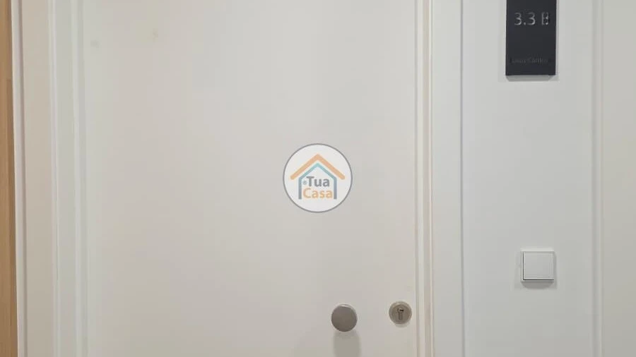 Apartamento T4 para Venda em Salreu