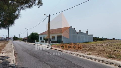 Terreno para Venda em Alpiarça