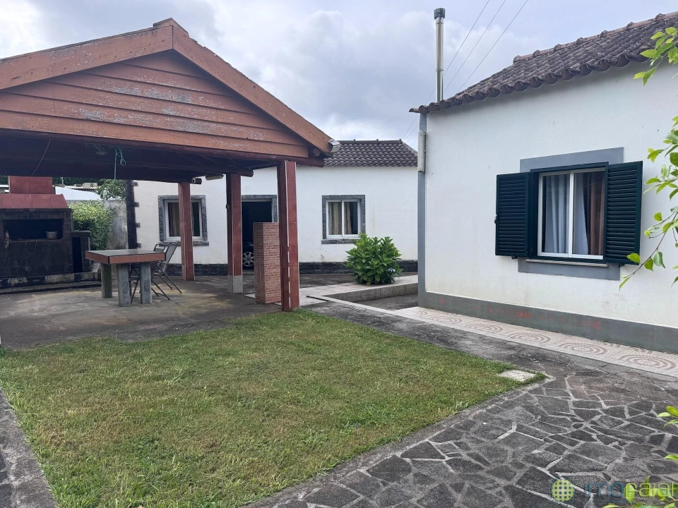 Moradia T3 para Venda em Flamengos Foto 5
