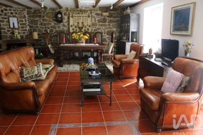 Moradia T3 para Venda em Bouçoães