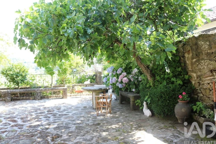 Moradia T3 para Venda em Bouçoães Foto 2