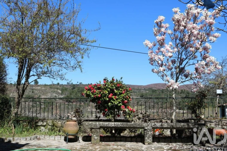 Moradia T3 para Venda em Bouçoães Foto 10