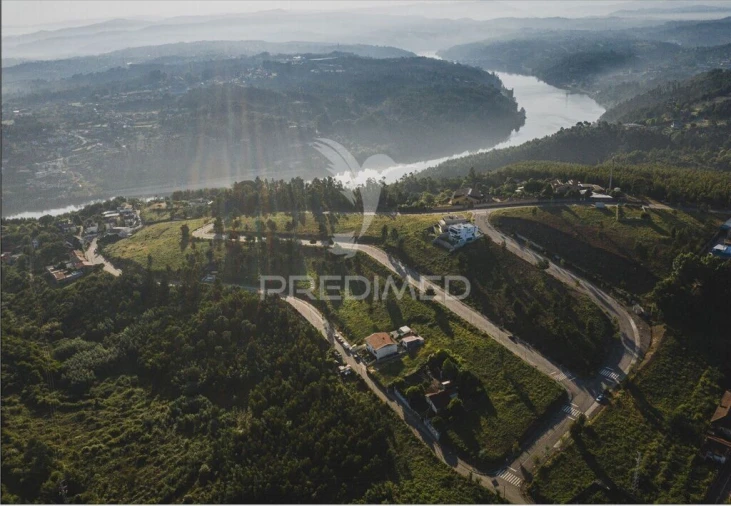 Terreno para Venda em Sandim, Olival, Lever e Crestuma Foto 12