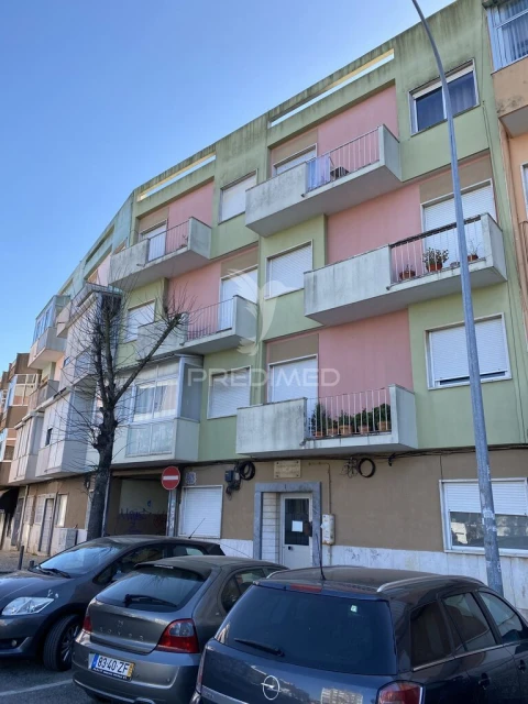 Apartamento T2 para Venda em Mina de Água