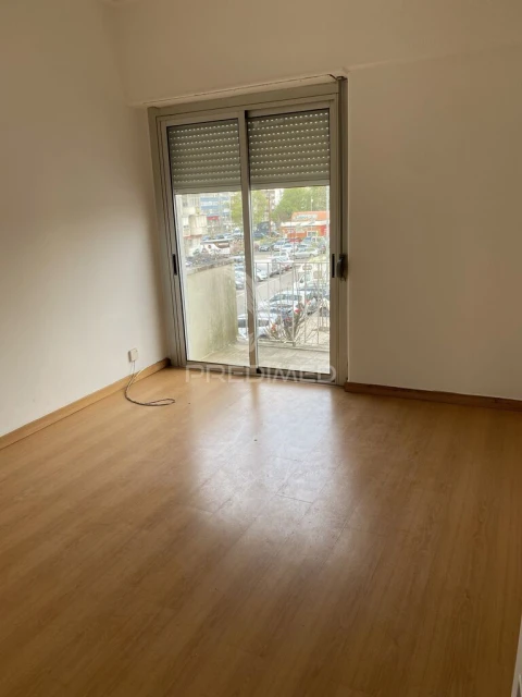 Apartamento T2 para Venda em Mina de Água