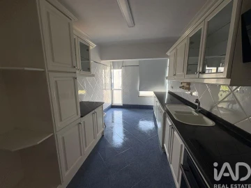 Apartamento T3 para Arrendamento em Quinta do Anjo